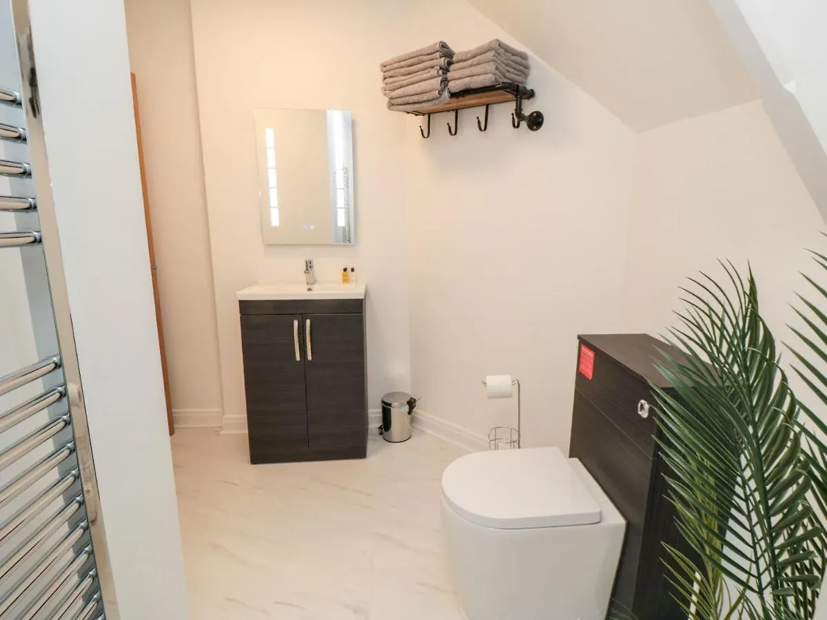 4 Maypole Green Whitby